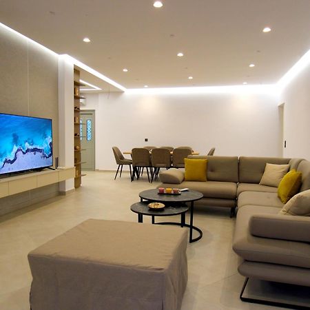 Luxury Villa Jo-An Ксамил Екстериор снимка