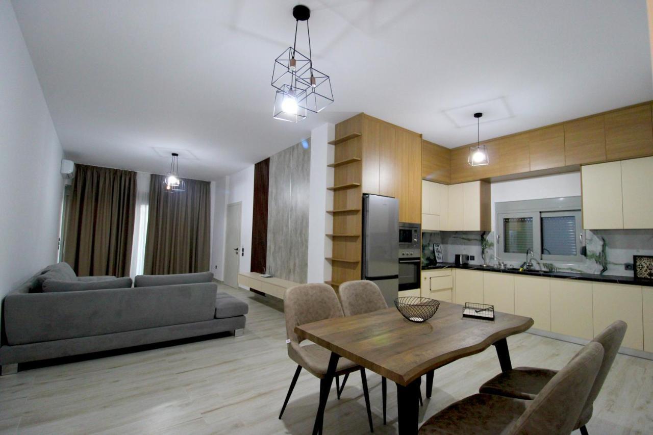 Luxury Villa Jo-An Ксамил Екстериор снимка