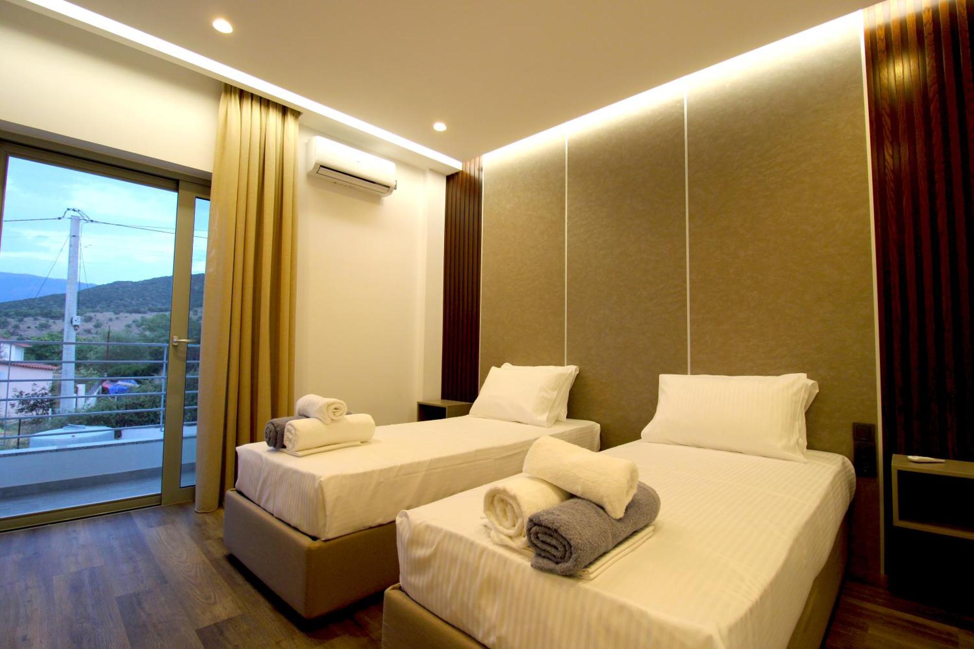 Luxury Villa Jo-An Ксамил Екстериор снимка